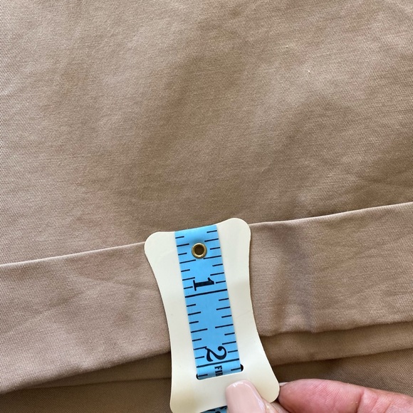 Emil Rutenberg Wide Leg Pants. Low Rise. Beige 10 - Picture 9 of 10